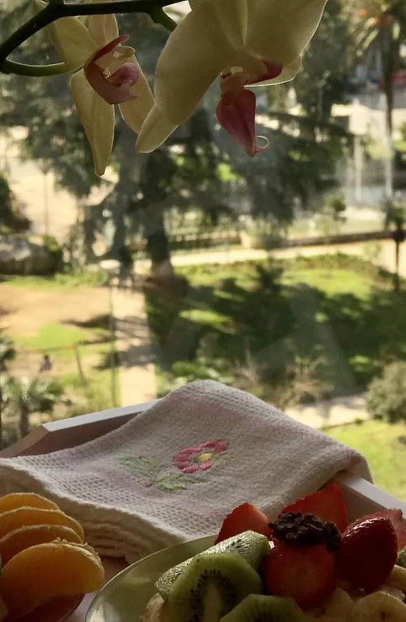 סרנדה Amarilis Luxury Apartment